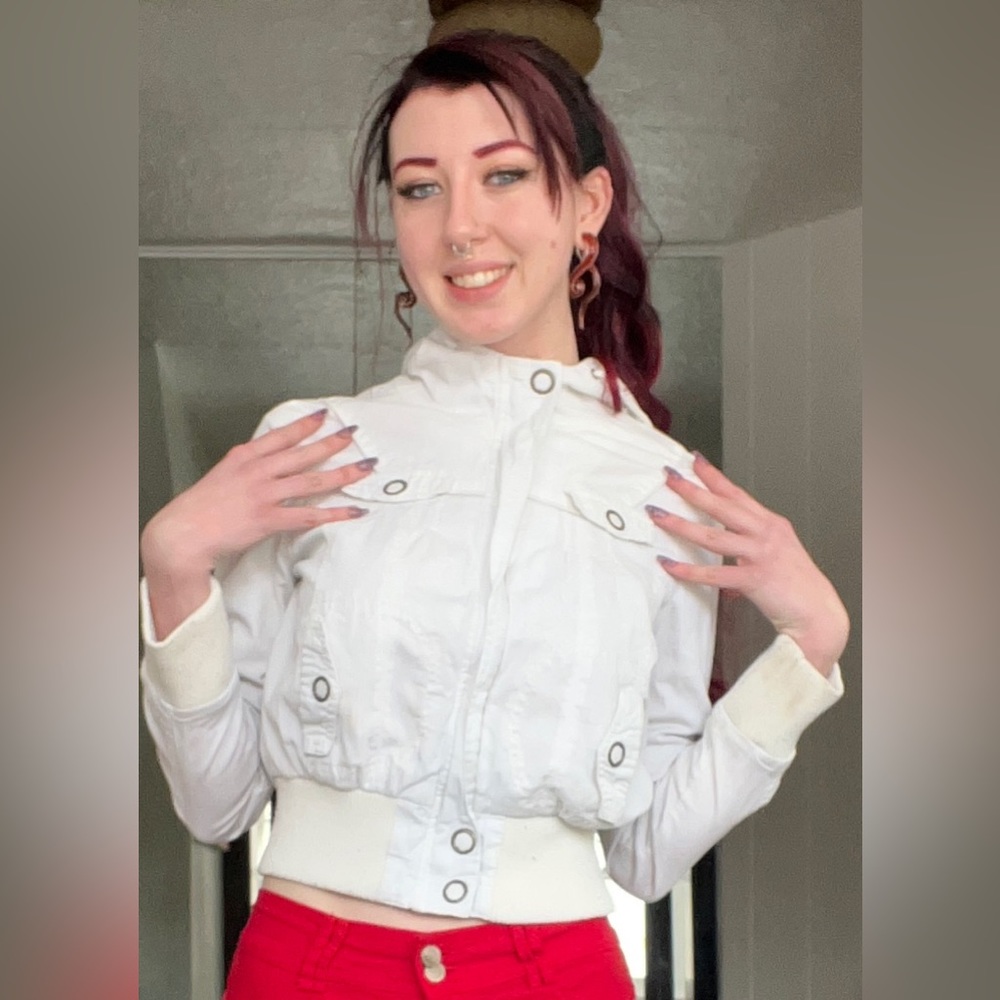 White crop top jacket